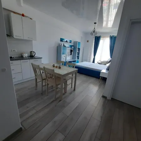 Turcoaz Apartament * Navodari